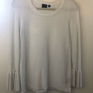 white sweater flare sleeves! by CYRUS